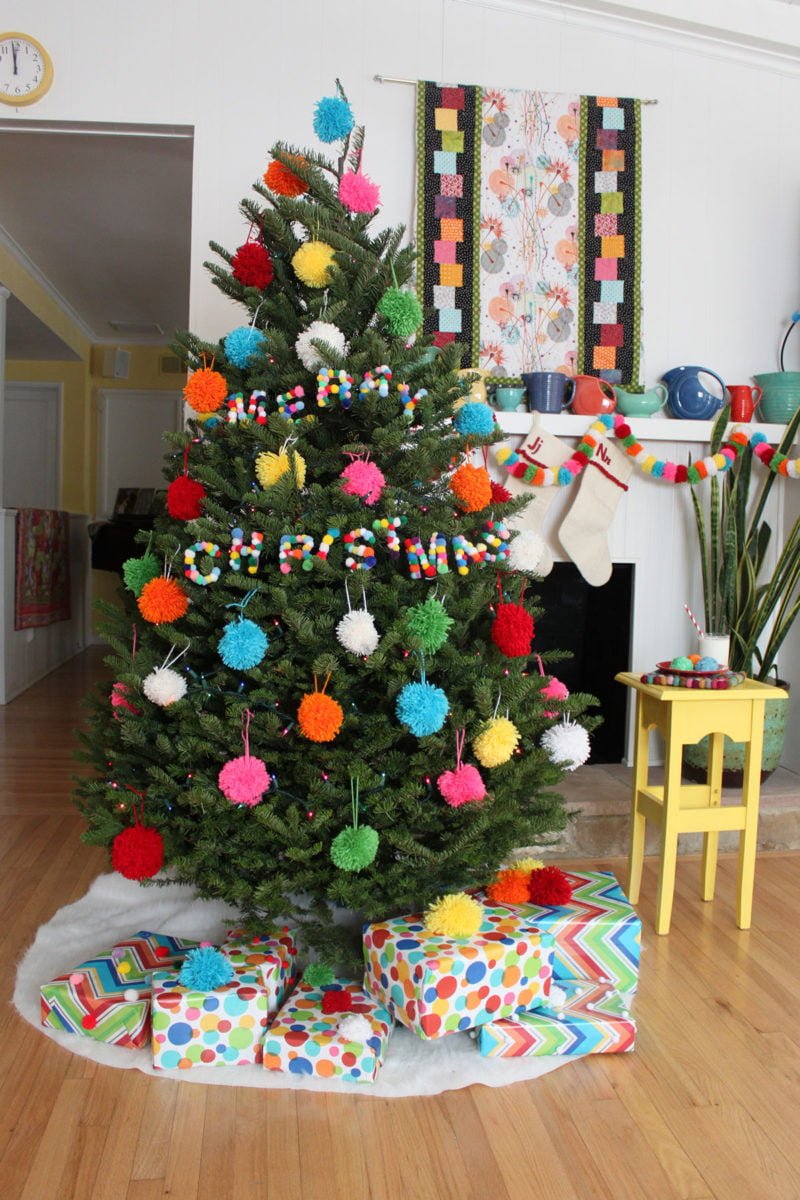 Inspirações para usar pompom de lã na decoração do Natal - Simplichique